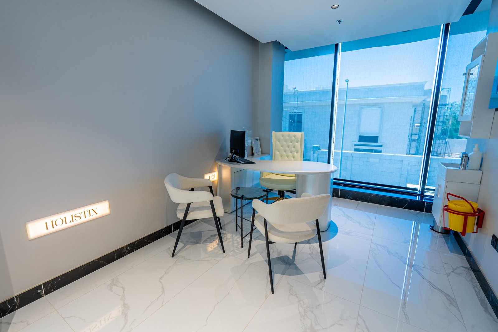 Holistix clinic