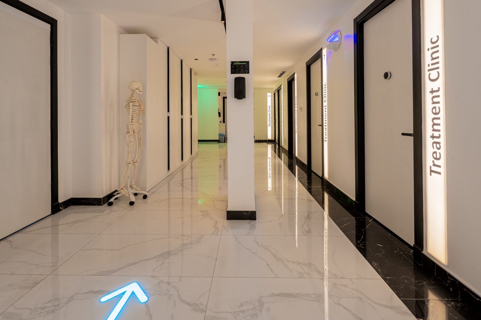 Holistix treatment room